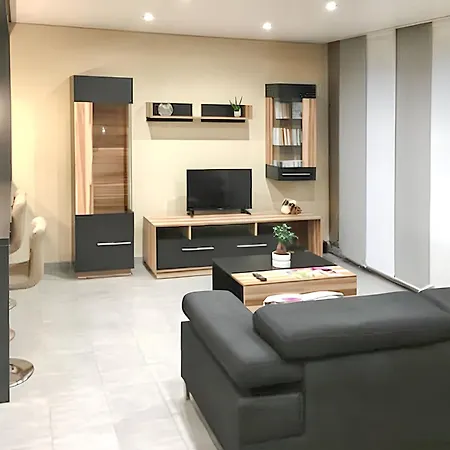 Appartement De 2 Avec Balcon Et Wifi A *