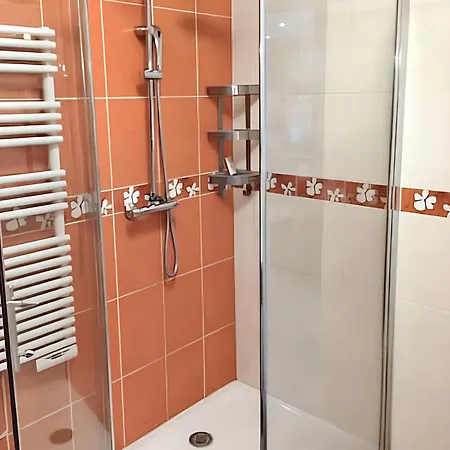 Appartement Confortable A Avec Balcon Apach