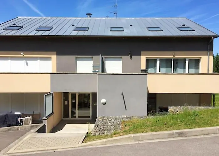 Confortable à Avec Balcon Apartamento *