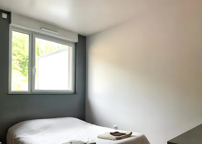 Confortable à Avec Balcon Apartamento Apach